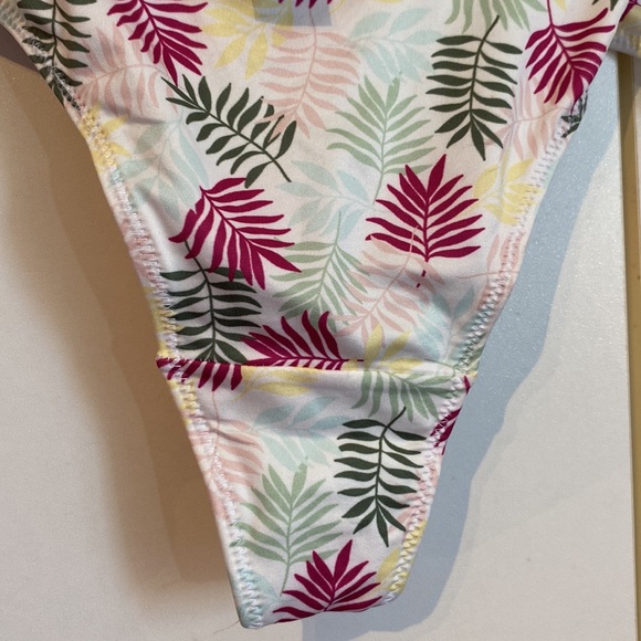 Rene Rofe Set of 5 Thongs Size L Scrunchie Set NWT - Picture 6 of 15